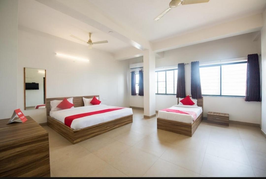 Primrose Guest House Πούνε Εξωτερικό φωτογραφία